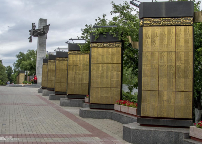 Вечный Огонь и мемориал Победы (Оренбург). Фотография 2