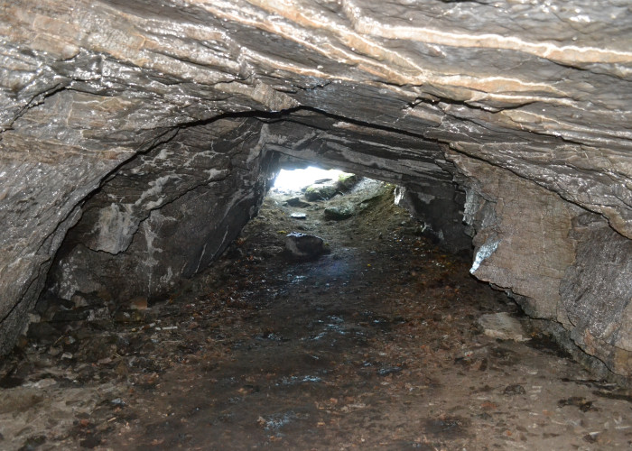 Sikiyaz-Tamak caves. Photo 1