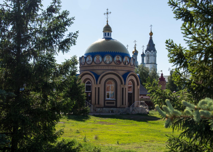 Свято-Троицкий Храм. Photo 3