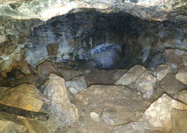 Пещера Ыласын (Еласын, Соколиная, Ледяная). Фотография 1
