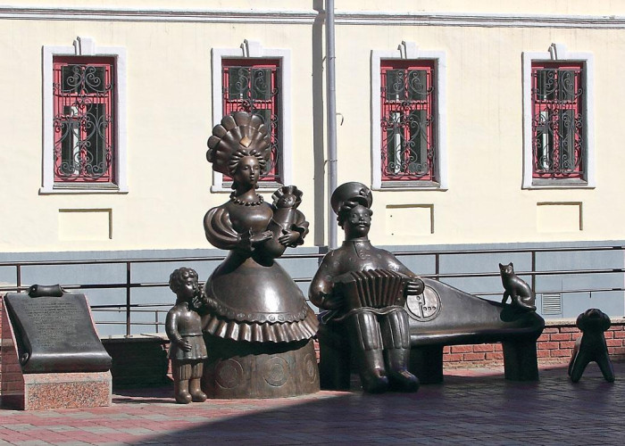Памятник Дымковской игрушке. Фото 17