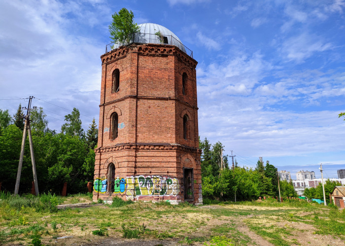 Заброшенная водонапорная башня (Уфа). Фото 2