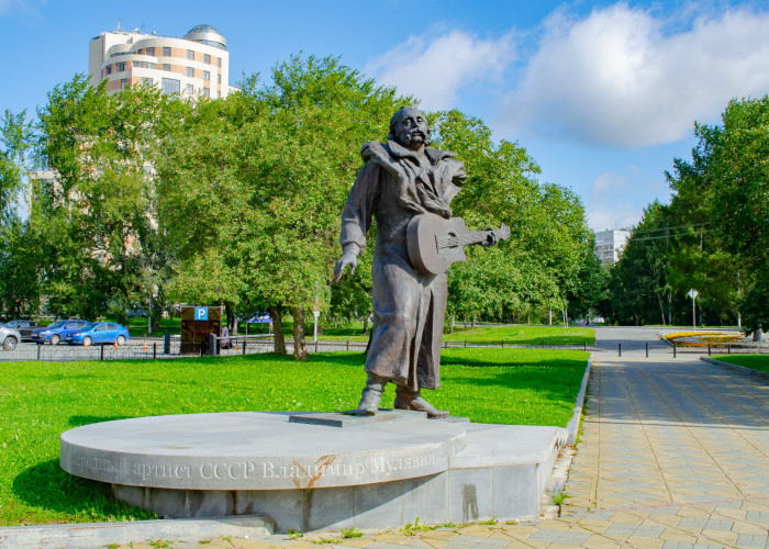 Памятник Владимиру Мулявину (Екатеринбург). Фото 1