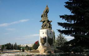 Monument to the heroes of Chapaevites