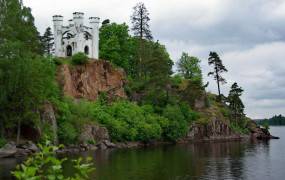 Старый Замок и парк Монрепо