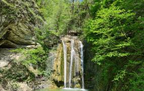 Tengin waterfalls