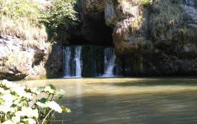 Atysh Waterfall