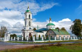 Church of the Nativity of the Blessed Virgin Mary (Saurovo)