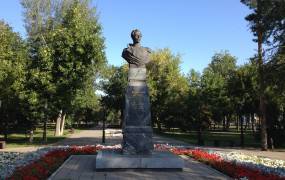 Bust of Orenburg Governor Perovsky
