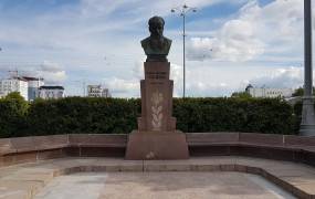 Monument to P. P. Bazhov