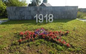 Monument to those killed during the Civil War