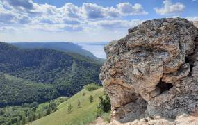 Mount Strelnaya