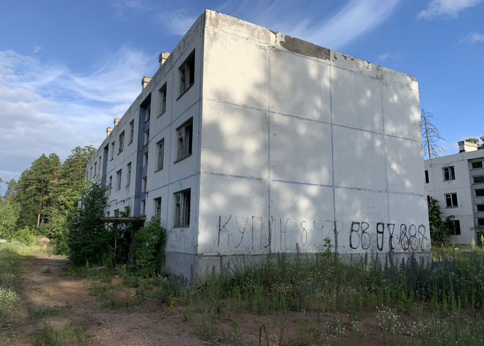 Заброшенная военная часть в Бузулукском бору (пос. 14 км). Фотография 3