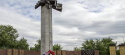 Вечный огонь и мемориал Победы (Оренбург)
