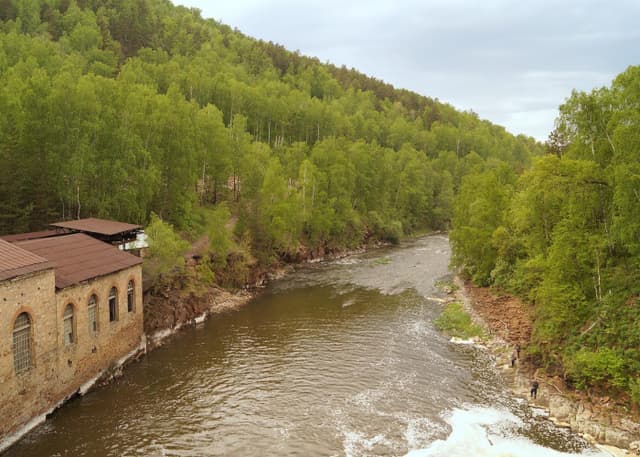 Гидроэлектростанция "Пороги". Фотография 1