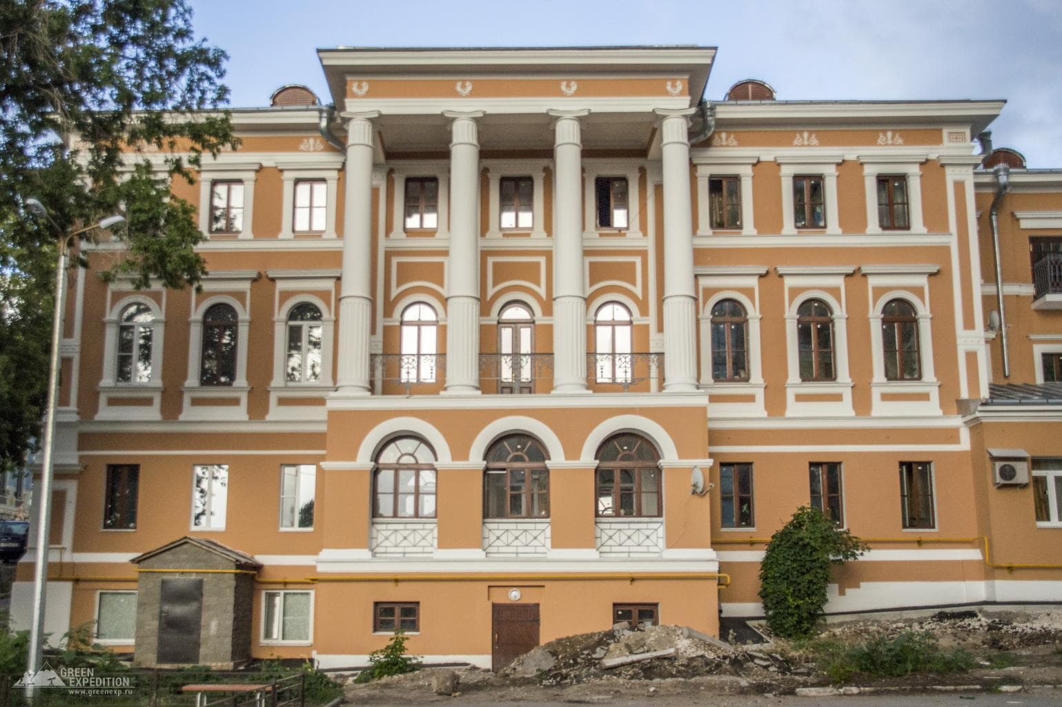 Дворянское общественное собрание — фотография 3