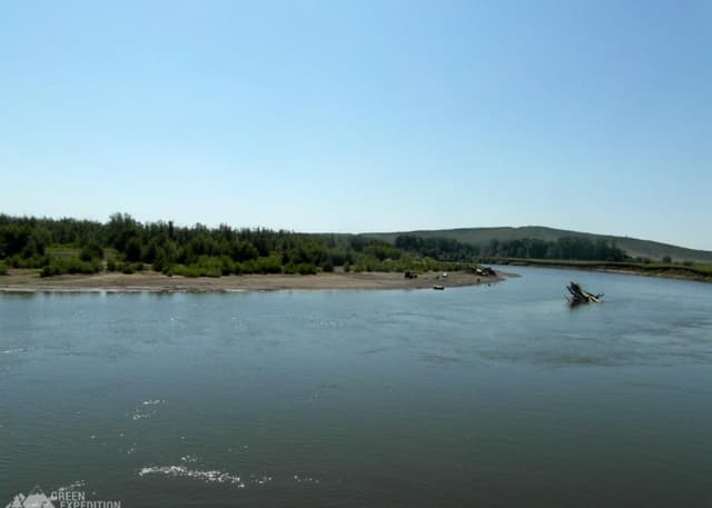 Кемпинг на берегу реки. Фотография 4