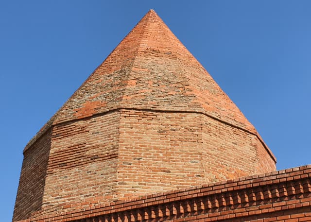 Мавзолей Кесене. Фотография 3