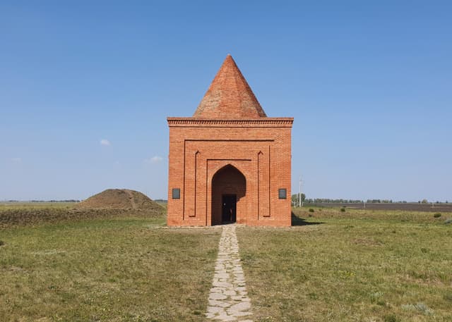 Мавзолей Кесене. Фотография 1