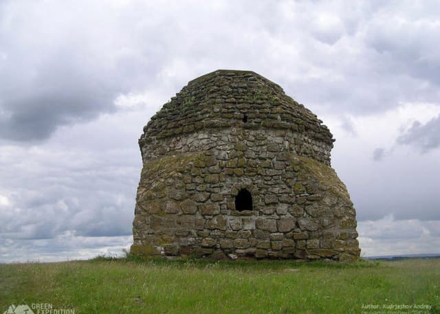 Мавзолей Тура-хана. Фотография 4