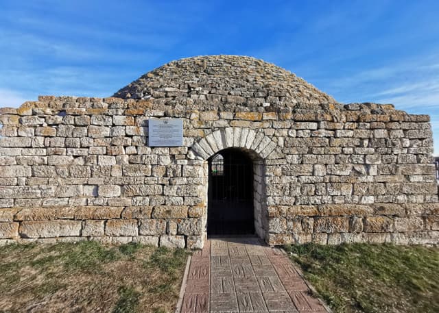 Mausoleum of Hussein Bey. Фотография 3
