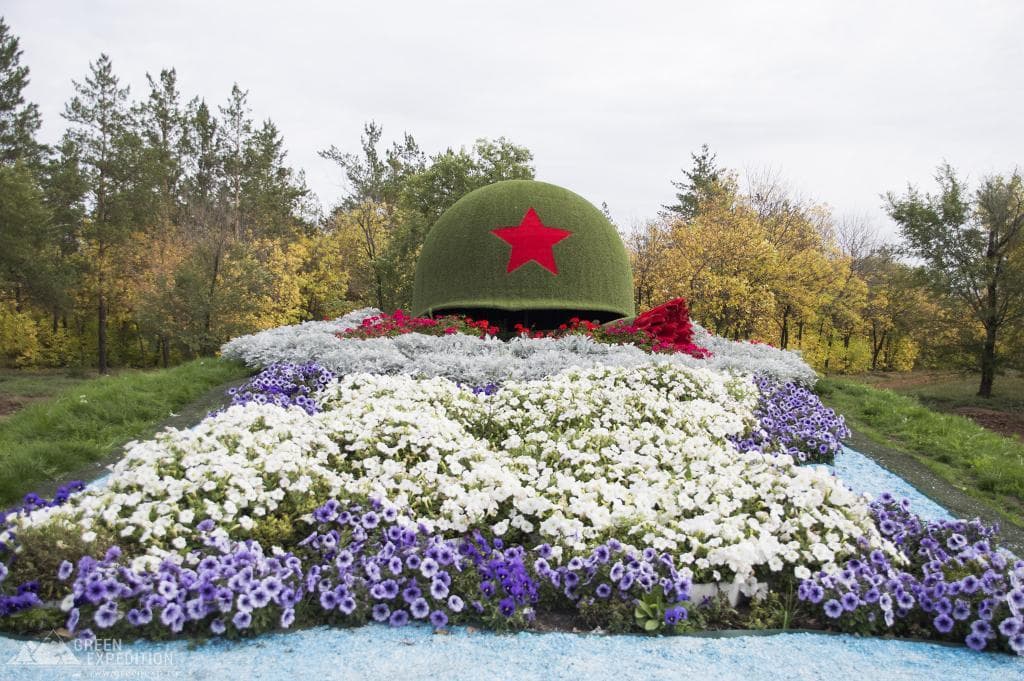Memorial Soldier's Helmet (Orenburg) — photo 1