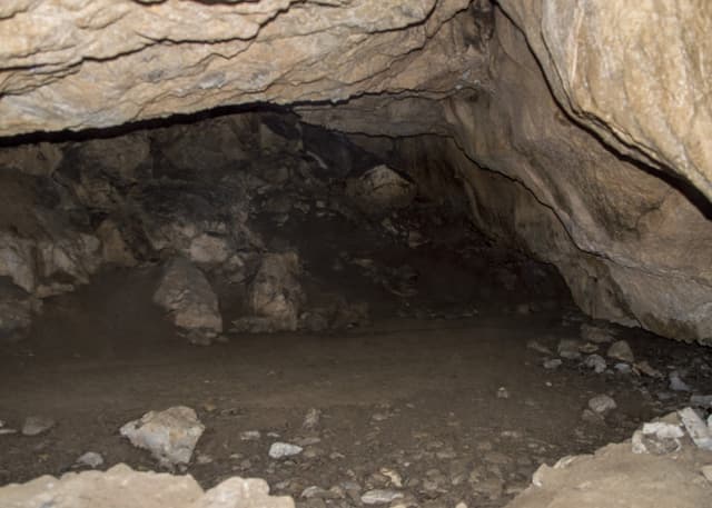 Новомурадымовская пещера. Фотография 5