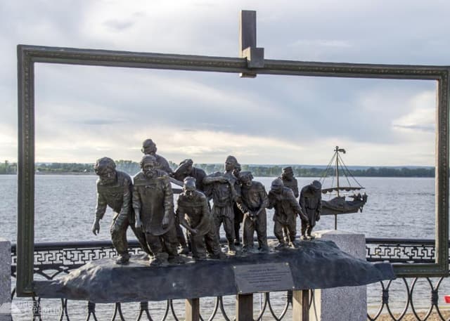 Памятник «Бурлаки на Волге» (Самара). Фотография 32