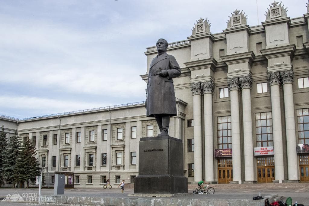 Памятник В. В. Куйбышеву (Самара) — фотография 1