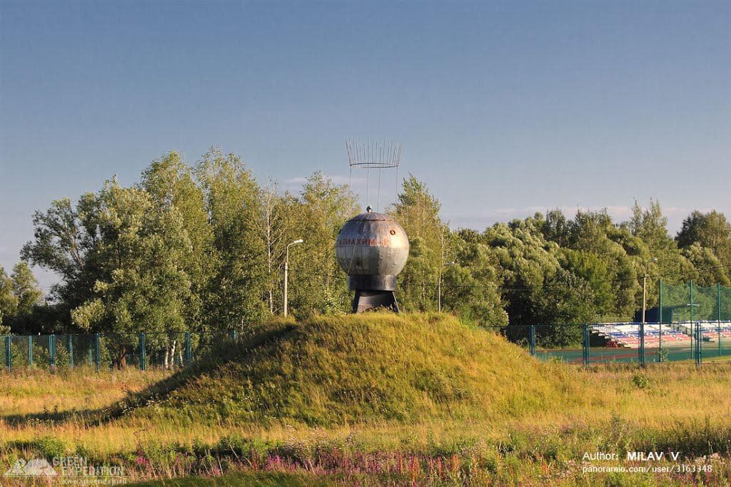 Памятник погибшим стратонавтам (Инсар) — фотография 2