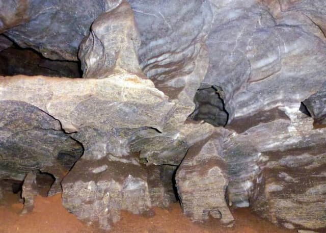 Пещера "Подарок". Фотография 2