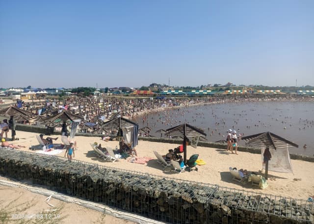 Соленое озеро Развал. Фотография 2