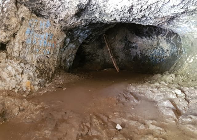 Cave of Salavat Yulaev. Фотография 3