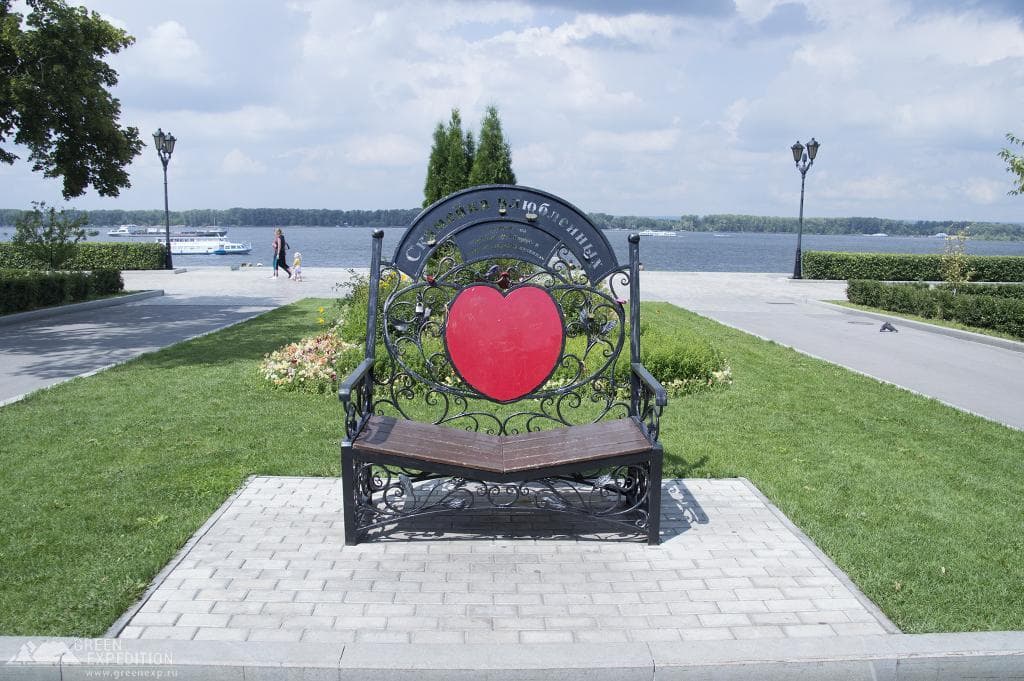 Bench of lovers (Samara) — photo 1