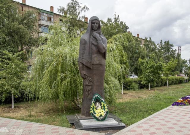 Сквер Победы и Вечный огонь. Фотография 2