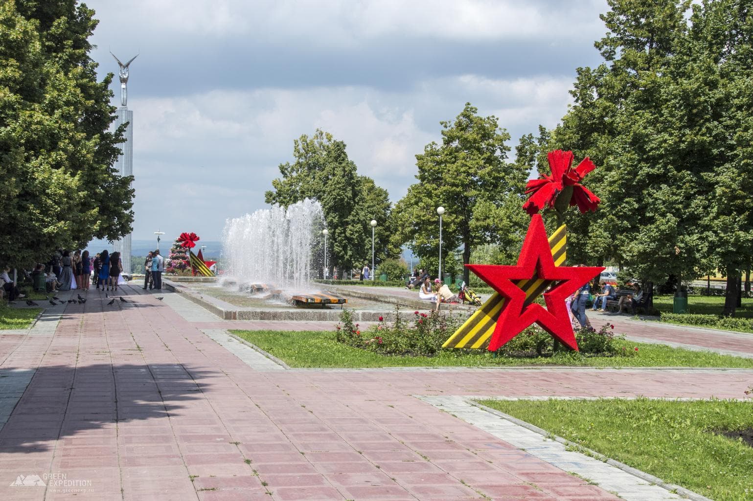 Fountain of the 30th anniversary of the Victory — фотография 1