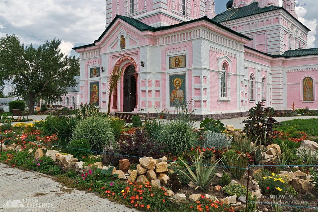 Храм Архистратига Михаила — фотография 3