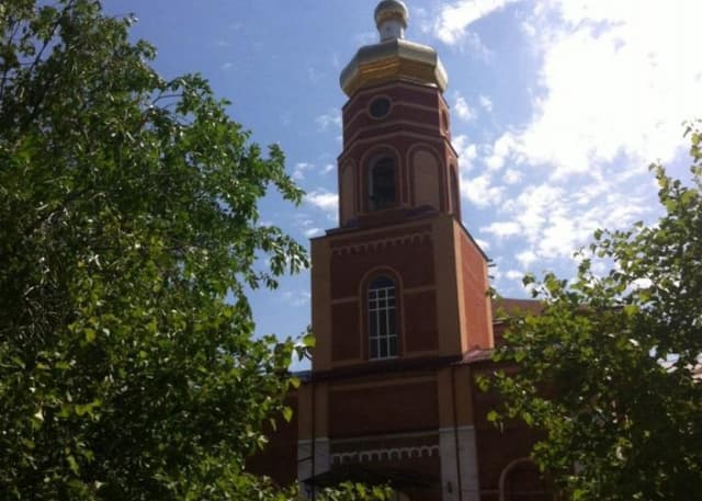 Храм Архангела Михаила с. Октябрьское. Фотография 3