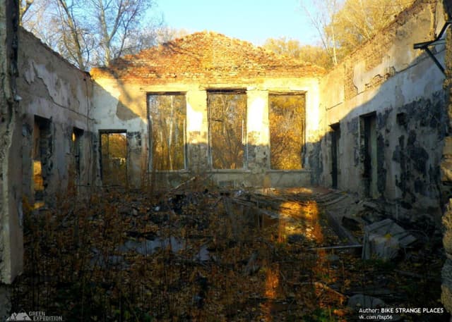 Заброшенный детский лагерь. Фотография 11