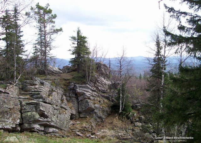 Черная скала. Фотография 1