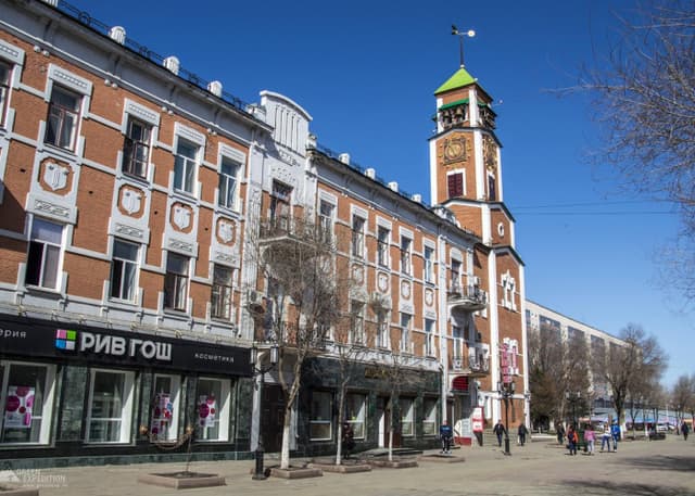 Башня с часами. Фотография 2