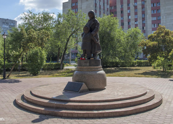 Памятник детям войны (Оренбург). Фотография 1