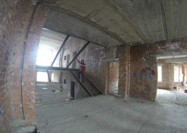 Заброшенный коттедж "Паук". Фотография 4