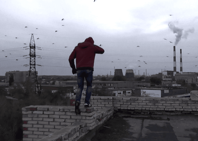 Недостроенное здание ("Птичка"). Фотография 5