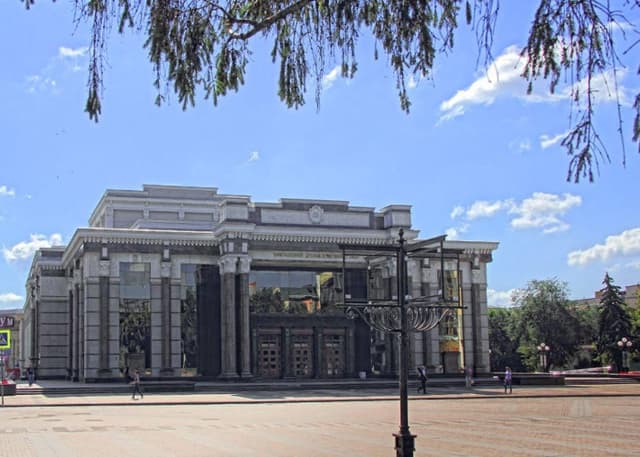 Драматический театр (Пенза). Фотография 1