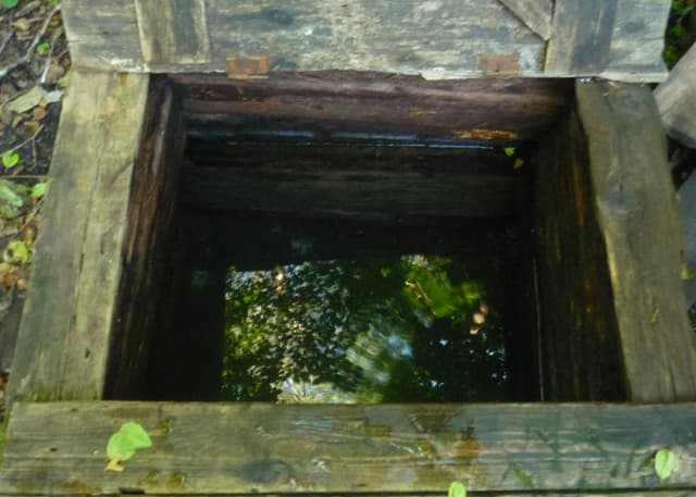 Родник у Кичкилейки. Фотография 2