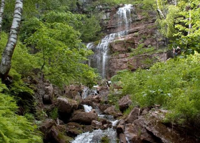 Водопад Куперля и карстовый мост. Фотография 5