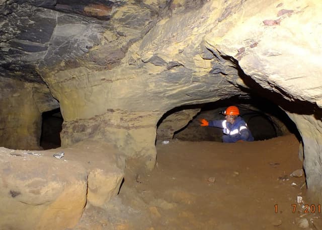 Заброшенная штольня Р-39. Фотография 1