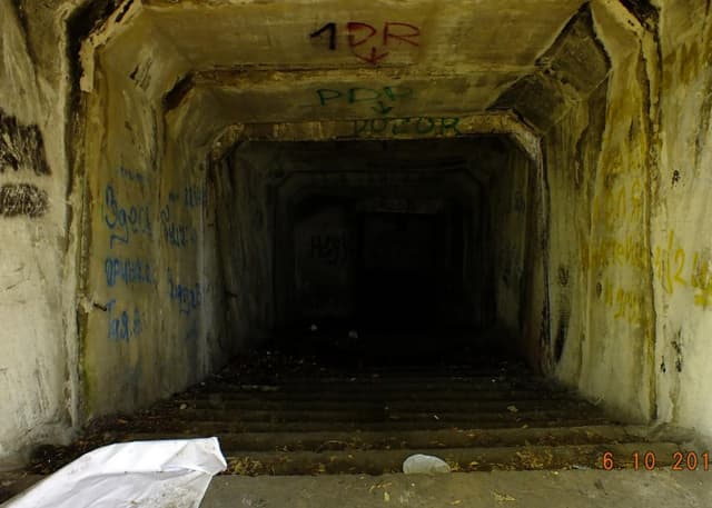 Заброшенное бомбоубежище Сулак. Фотография 1