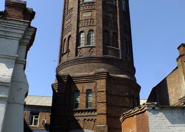 Старинная водобашня. Фотография 2